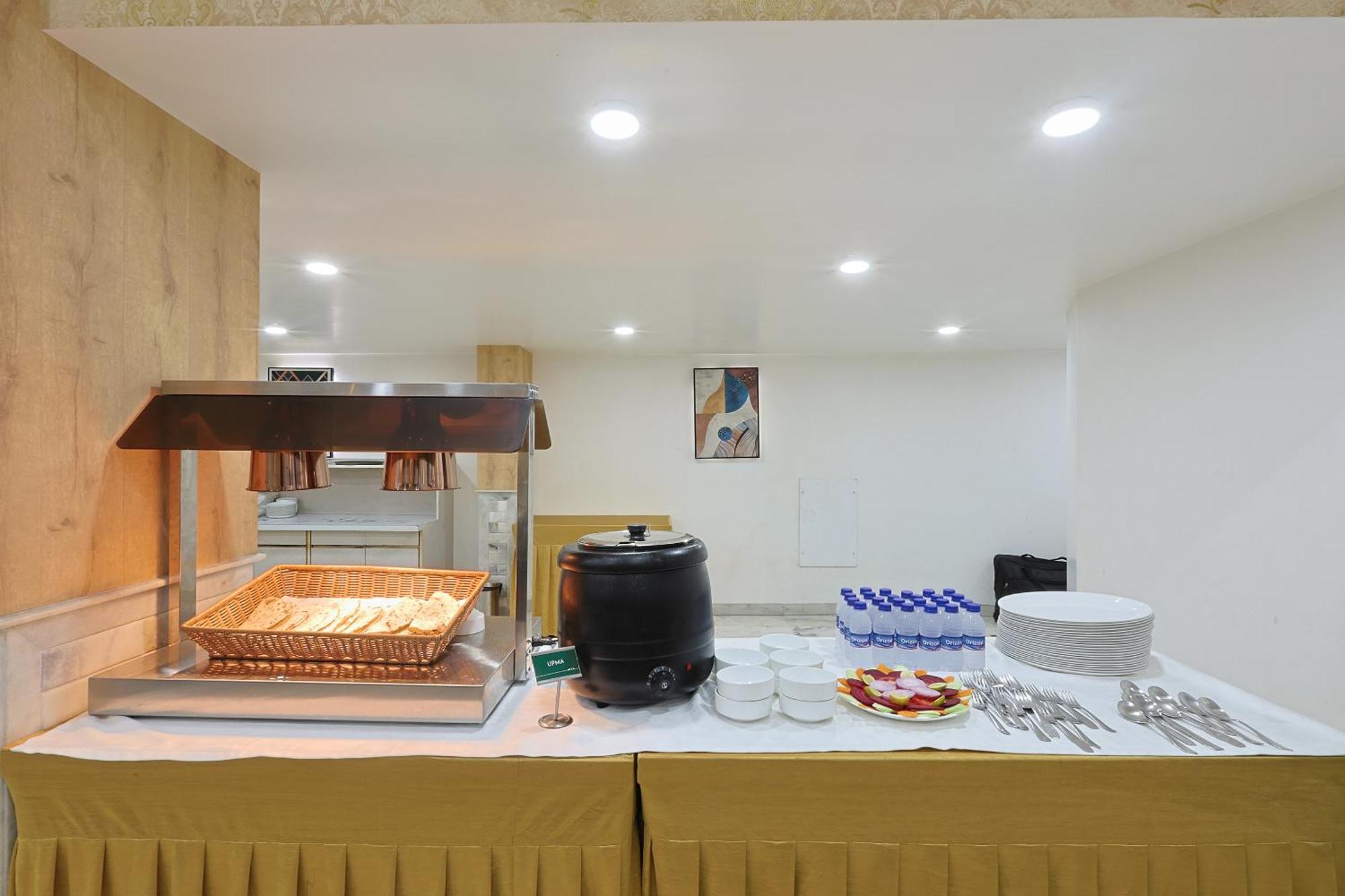 Hotel Apex Surat Dış mekan fotoğraf