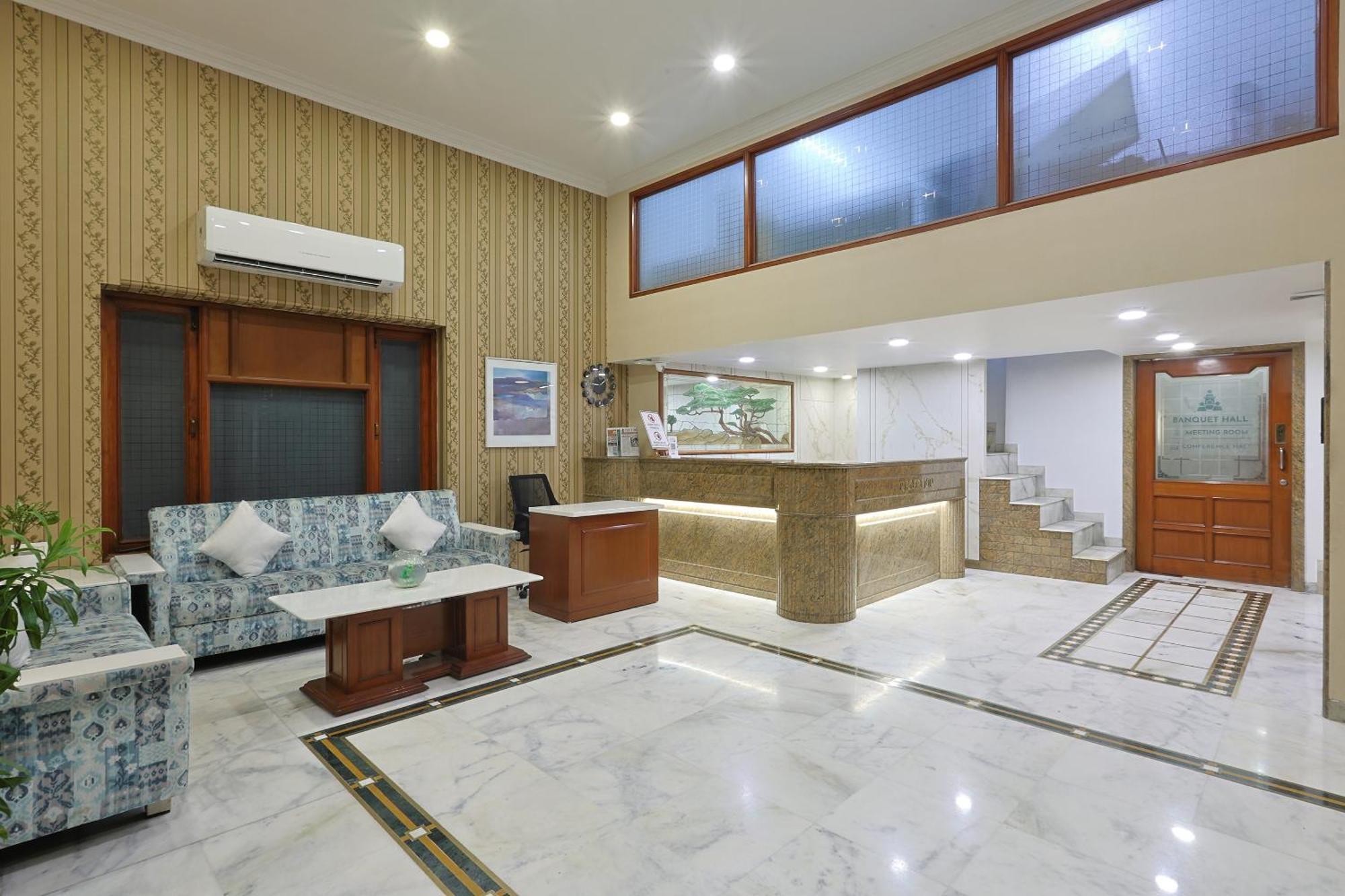 Hotel Apex Surat Dış mekan fotoğraf